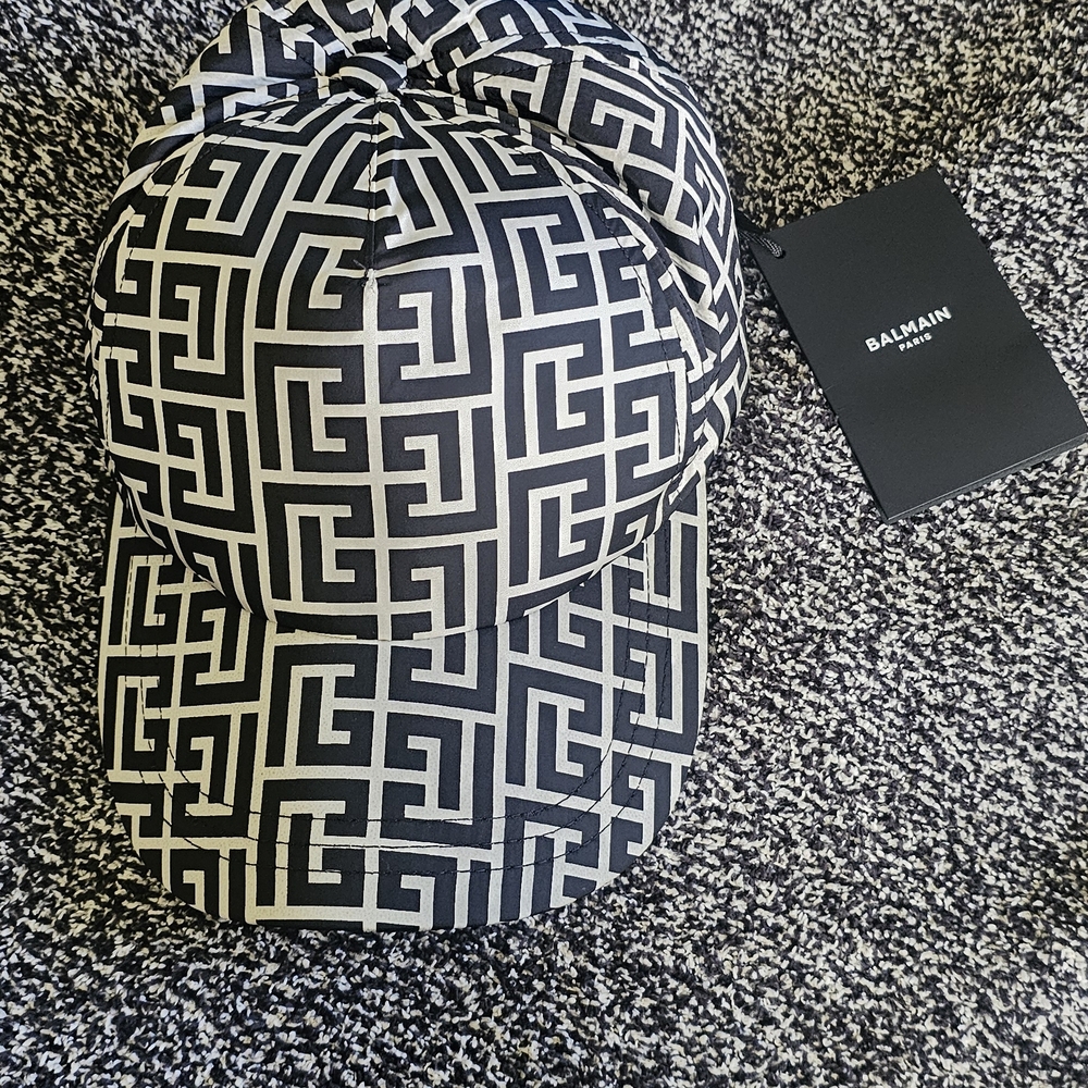 Balmain Monochrome Patterned Hat